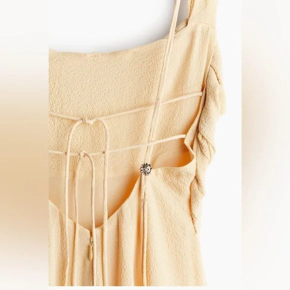 H&M Studio collection twist-detail crinkled dress - Picture 5 of 6